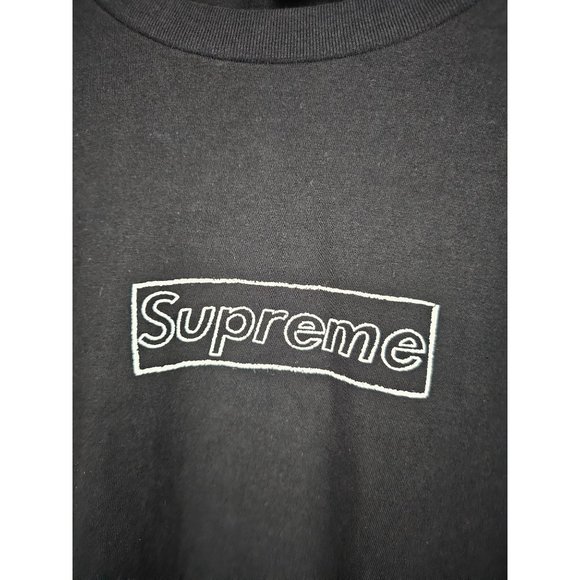 Supreme x Kaws Chalk Logo Black T-Shirt - Picture 3 of 8